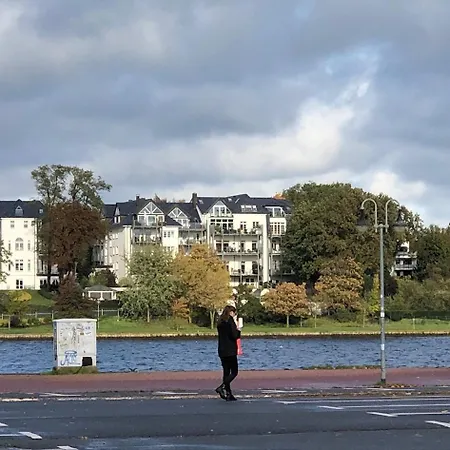 Traumwohnung Mit Stadthafen-Panorama! Zwei Schlafzimmer, Parkplatz Rostock Extérieur photo